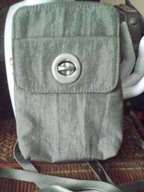 Baggallini Gray Turn-Lock Messenger Crossbody